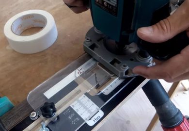 Использование шаблонов для врезки дверных петель