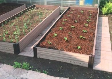 Основные преимущества грядок из древесно-полимерного композита