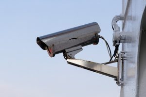 Видеонаблюдение на коммерческих объектах: Обеспечение безопасности и эффективности