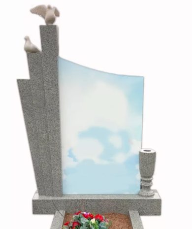 Стеклянные мемориалы: Искусство Увековечивать Память О Близких