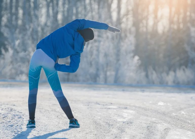 Спортивная одежда для тренировок на зимнем морозе: Ваш надежный спутник в борьбе за здоровье