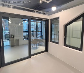 Пластиковые или алюминиевые двери выбрать: сравниваем по параметрам