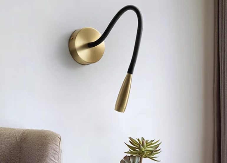 Бра для чтения: как выбрать идеальный вариант