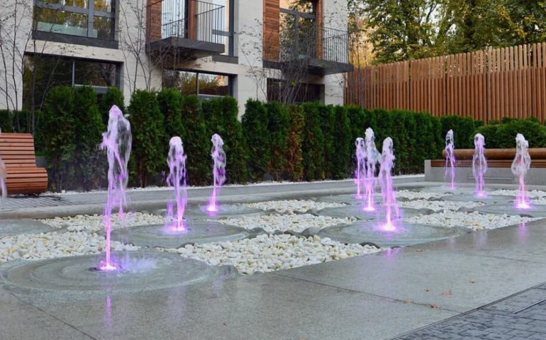 Пешеходные фонтаны: современный тренд в городском благоустройстве