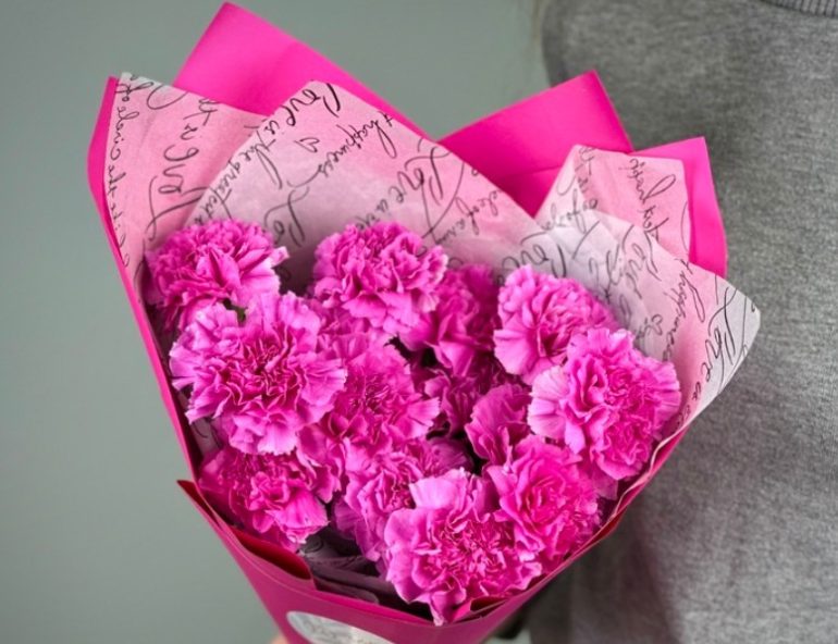 Цветы и национальные традиции: что дарят в разных странах