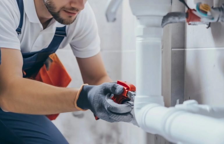 Как подготовить сантехнику к зиме: профилактический ремонт